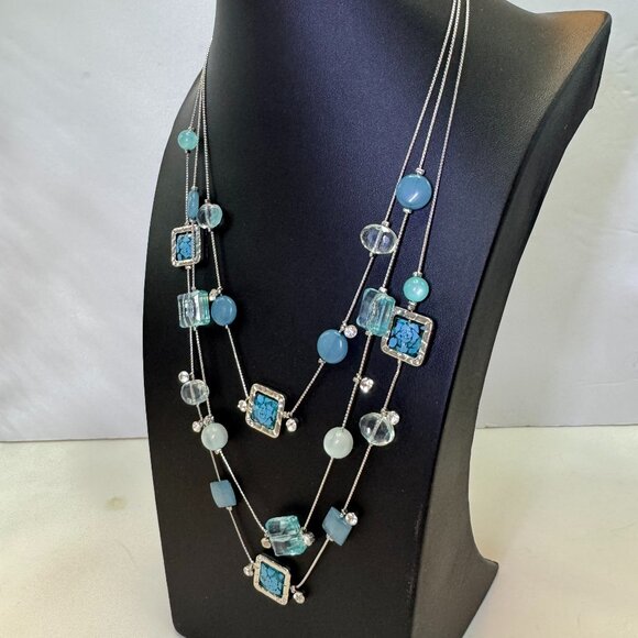 Silver Tone 3 Strands Necklace Blue Square and Round Beads clear Rhinestones - Picture 2 of 7